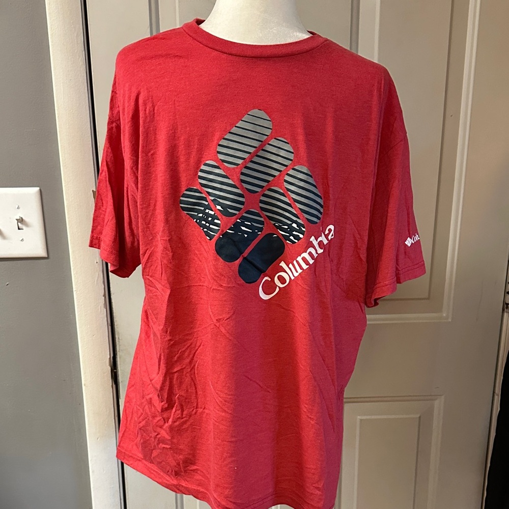 Columbia Red Short Sleeve Tee